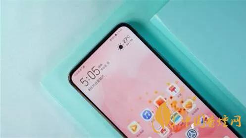 華為暢享20plus和realmev3哪個好？兩款手機參數(shù)對比測評