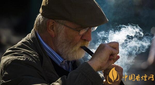 煙斗怎么抽(一天抽幾斗健康)新手入門煙斗抽法